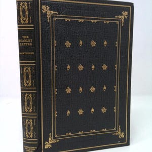 The Scarlet Letter: A Romance (International Collectors Library) by Nathaniel Hawthorne