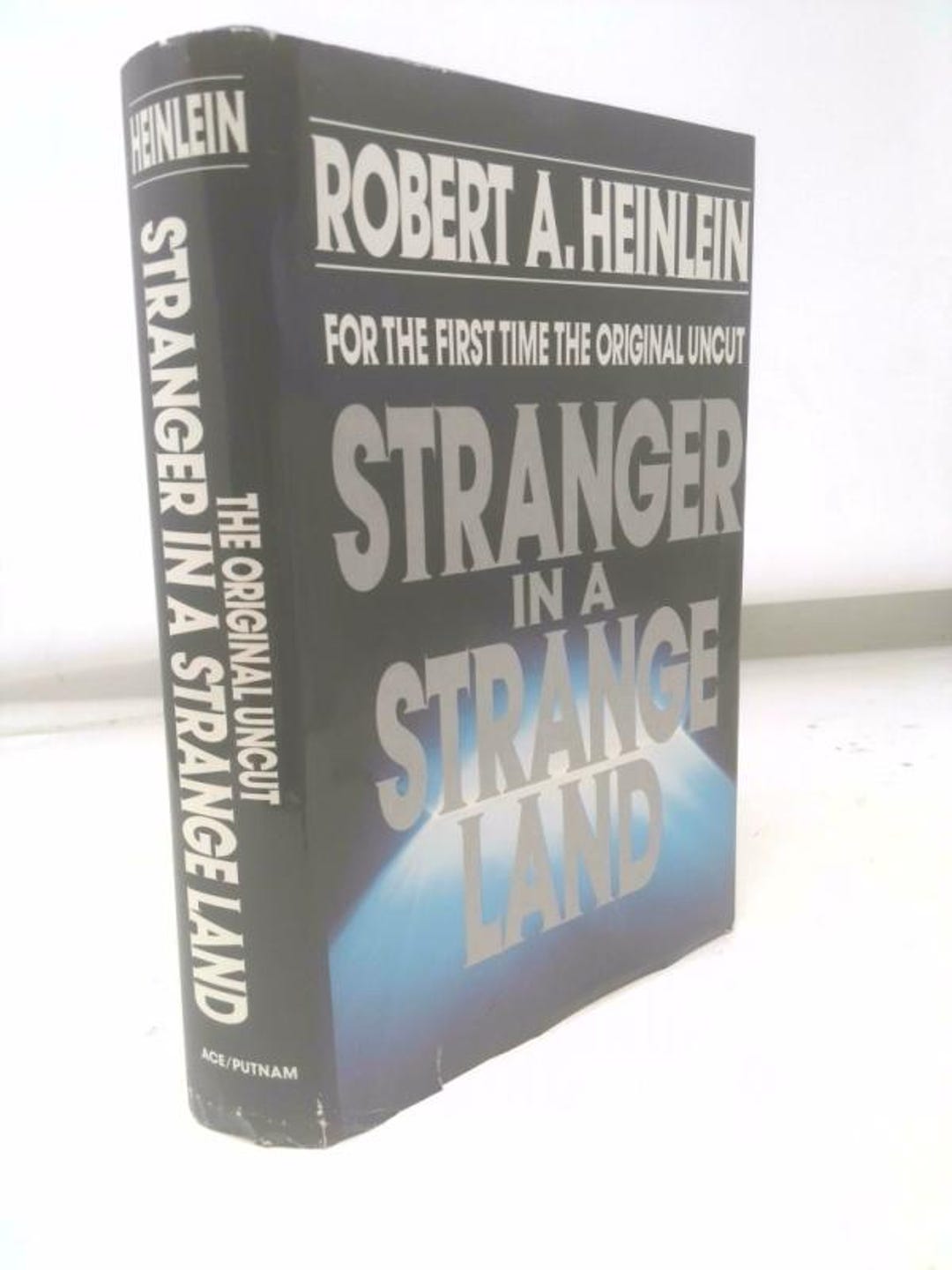 Stranger in a Strange Land by Robert A. Heinlein - Etsy