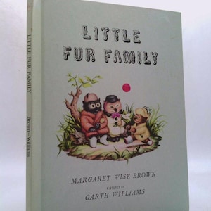 Little Fur Family by Margaret Wise Brown