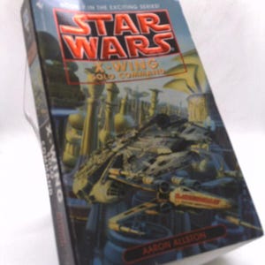 Solo Command: Star Wars Legends (Wraith Squadron) by Aaron Allston