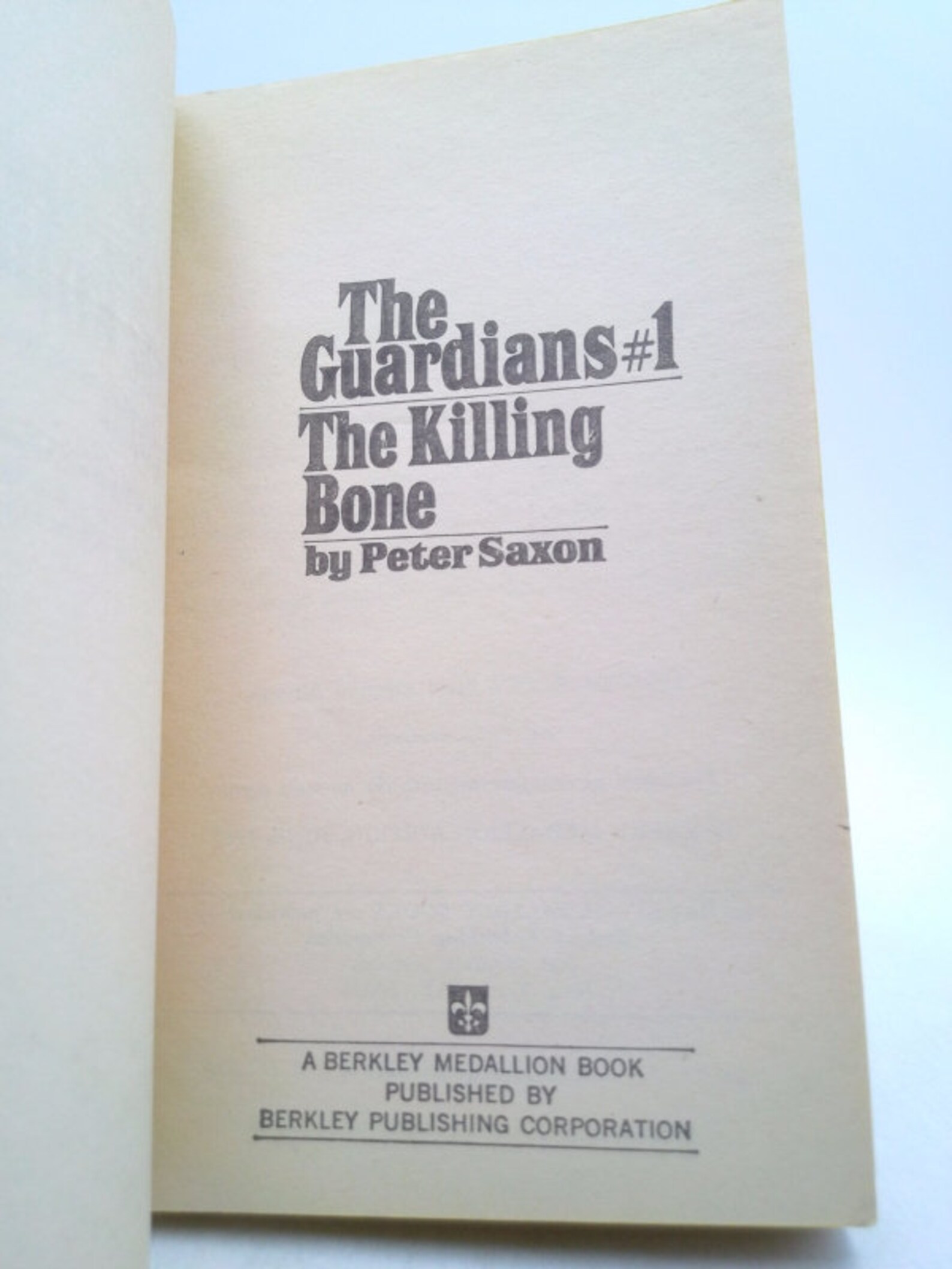 The Killing Bone by Peter Saxon The Killing Bone by Peter Saxon