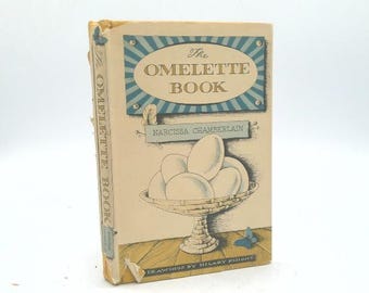 The Omelette Book by Narcissa Chamberlain (1971-08-01) by Narcissa G. Chamberlain
