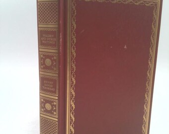 Walden, and Other Writings (International Collectors Library) by Henry David Thoreau