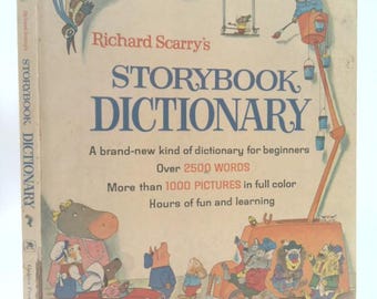 Richard Scarry's Storybook Dictionary: A Giant Golden Book by Richard Scarry