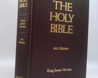 The Holy Bible 1611 Edition by Thomas Nelson Publishers