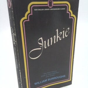 Junkie. by William S. BURROUGHS