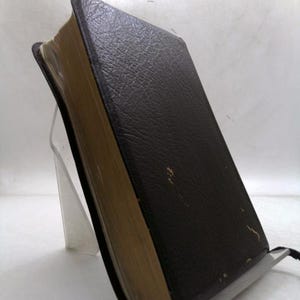 The Living Bible Paraphrased Handy Size Black Genuine Cowhide Leather by Kenneth Taylor image 2