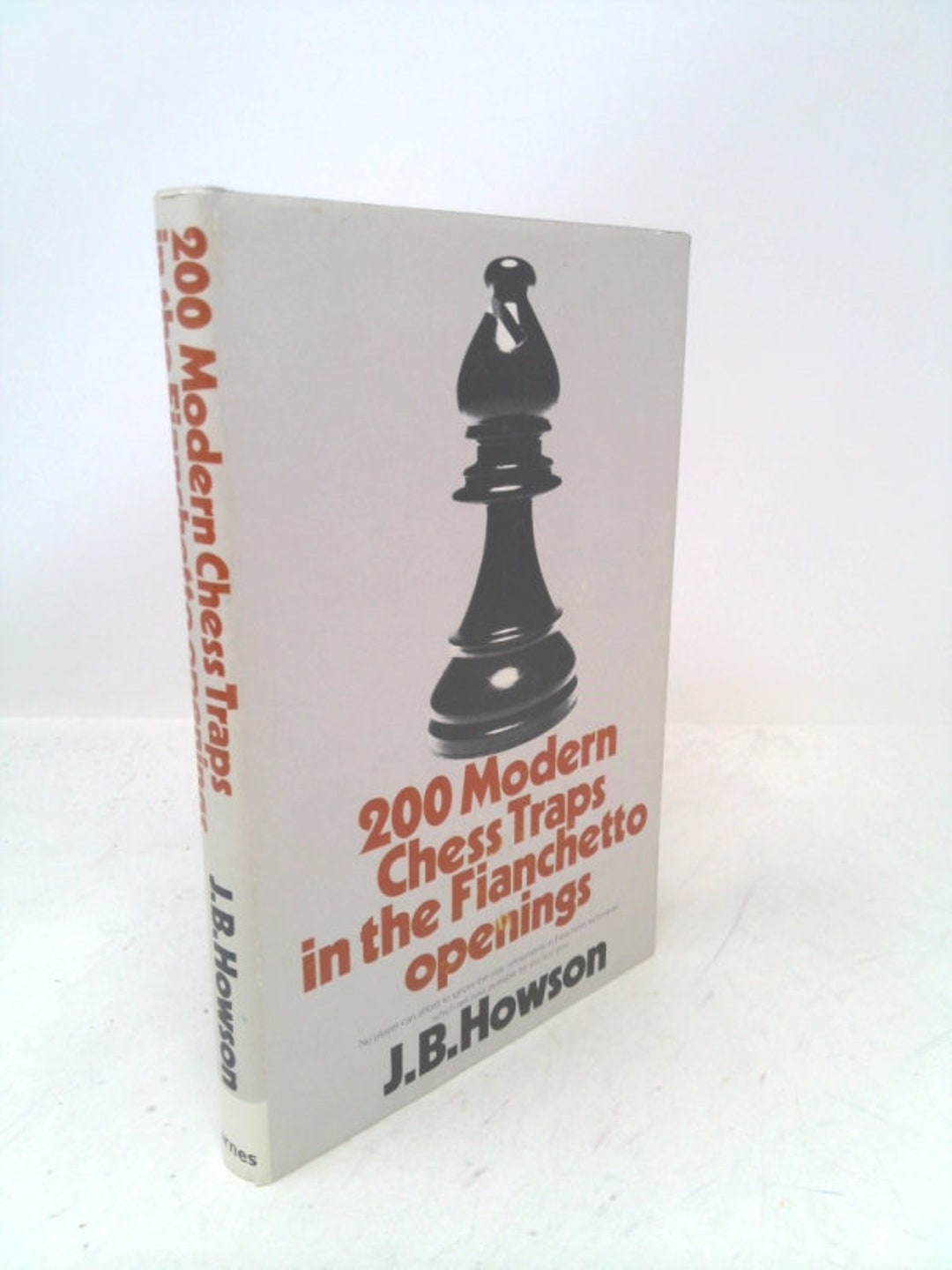 Two Hundred Modern Chess Traps in the Fianchetto Openings by J. B ...