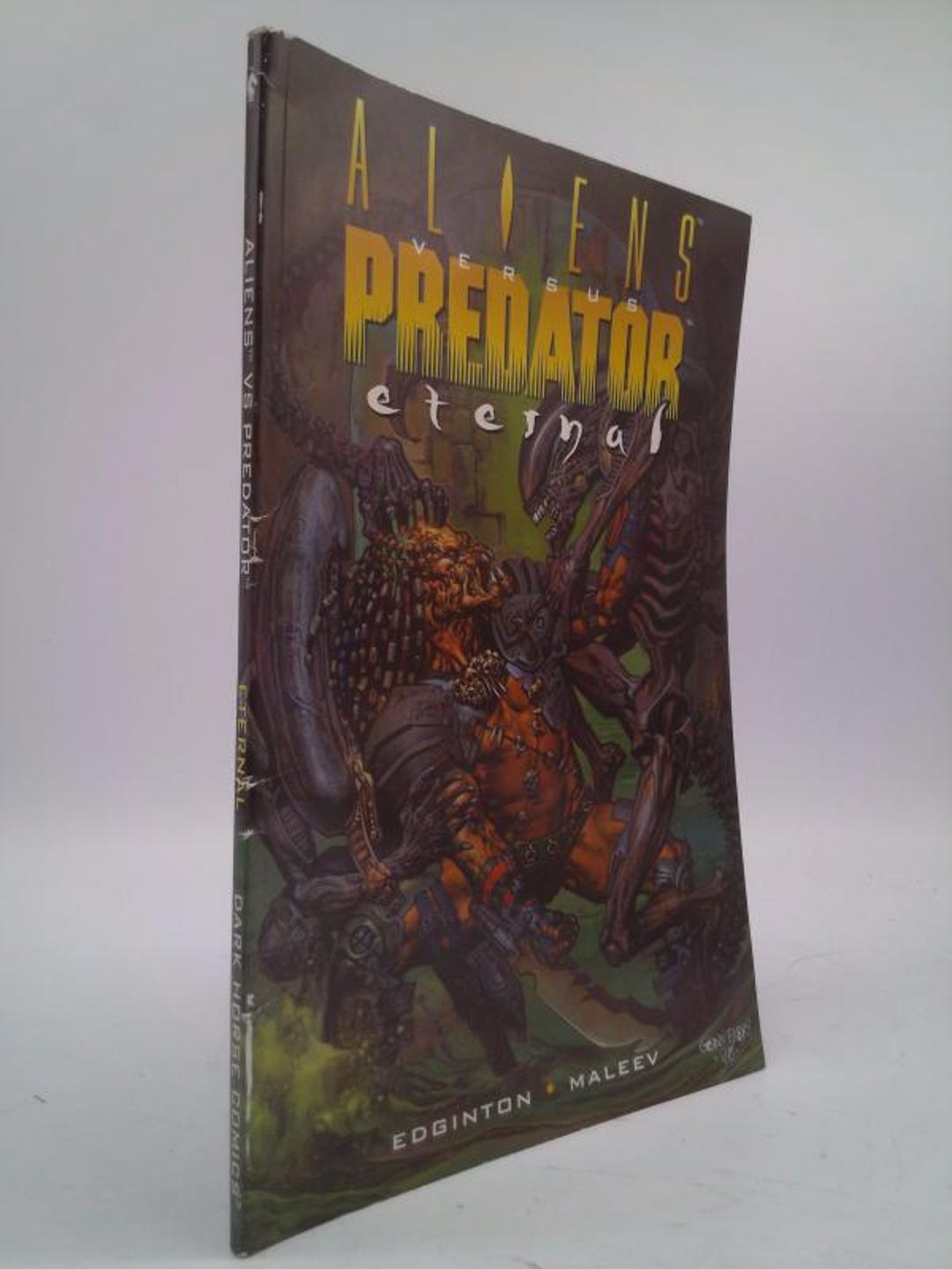 Aliens Vs. Predator Eternal by Dark Horse Comics Etsy