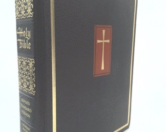 Catholic Family Bible-Rsv by Ignatius Press
