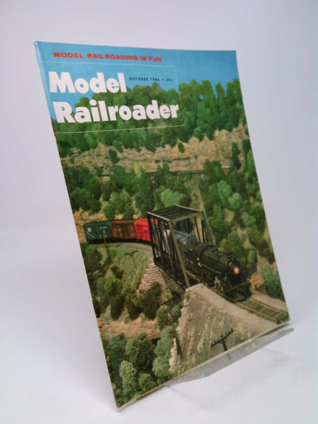 Model Railroader October, 1966 volume 33, Number 10 by Model Railroader