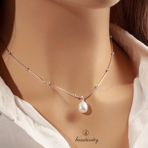 Minimalist Freshwater Pearl Necklace • 925 Sterling Silver Necklace • Bridal Jewelry • Pearl Choker • Wedding Bridesmaids Gift (H056）