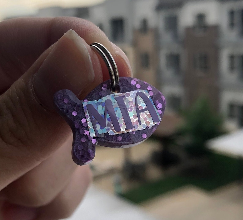 Small 1 Inch Fishshaped Pet Tag for Cats personalized and Custom Resin