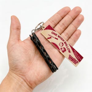 Wishing Willow Stick Keychain,Spiritual Healing Novelty Gift,Interactive Halloween Decor,Fun Party Novelty Lucky Charm