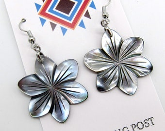 Genuine Black Lip Mother of Pearl Hawaiian Style Flower Style Earrings Hand Made with Stainless Ear Wires Free Shipping