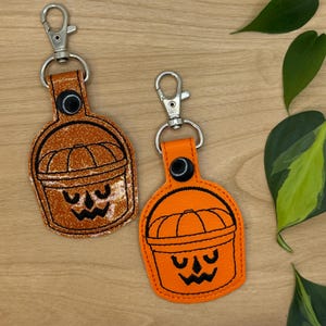 Pumpkin Bucket Faux Leather Keychain – Happy Meal Inspired Key Fob