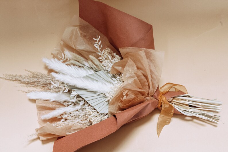 Neutral Rustic Colors Dried Pampas Grass and Hydrangeas Flower Etsy