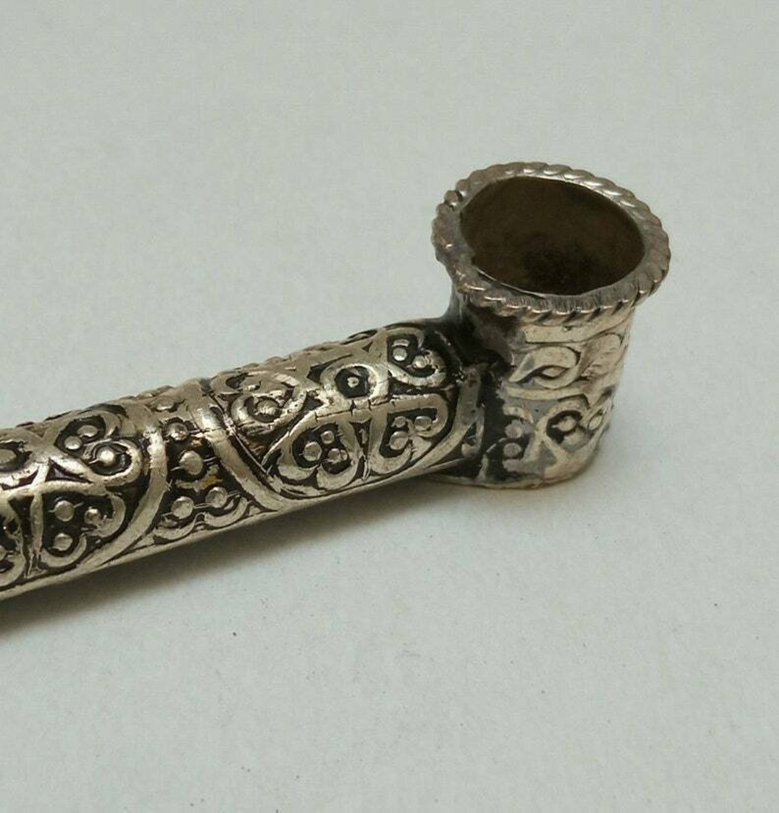 Rare Ancient Pipe MOROCCAN SEBSI Tobacco Engraved Color Silver Casting