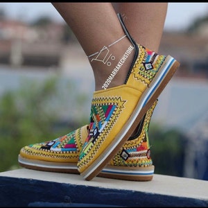 New Berber Morocco Slippers, Embroidered Moroccan Babouche, Amazigh Leather Loafers, Women Goatskin Durable Sheepskin Mules Shoes Handmade