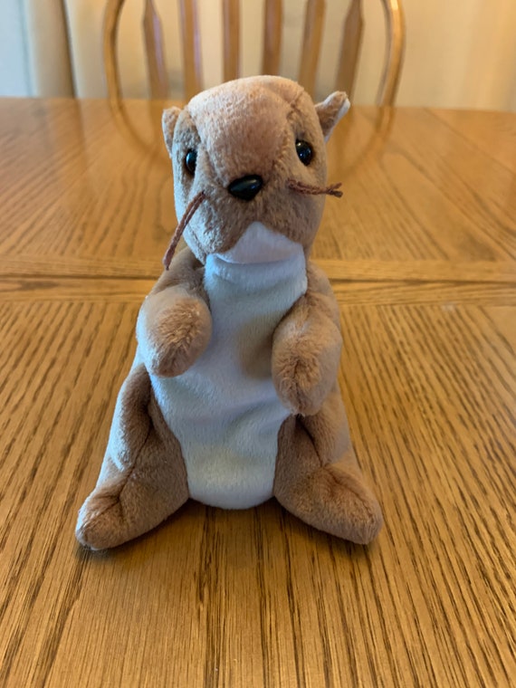 beanie baby nuts 1996