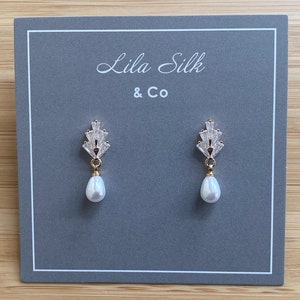 ASTRIA • Bridal Drop Earrings • Crystals Boho Pearl Wedding Earrings • Wedding Luxury Earrings • Sparkle Bridal Earrings • Bridal Earrings