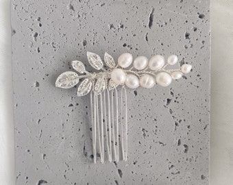 LANA | Bridal Hair Comb | Silver Freshwater Pearl  Bridal Hair Comb | Leaf Hair Comb | Silver leaves Hair Comb | Silver Wedding Headpiece