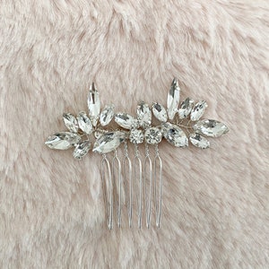 LOANA | Bridal Hair Comb | Crystal Hair Comb | Luxury Bridal Comb | Rhinestone Comb | Silver Wedding Headpiece | Vintage Wedding Hair Comb