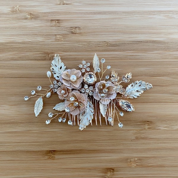 VICTORIA | Bridal Hair Comb | Gold Bridal Hair Comb | Blush Flower Headpiece |  Pearl Bridal Hair Comb | Floral Hair Piece