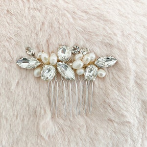 LAUREA | Braut Haarkamm | Kristall Haarkamm | Süßwasserperle Braut Haarkamm | Silberne Hochzeit Headpiece | Vintage Hochzeit Haarkamm