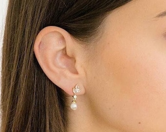 KELLIA Crystal Pearl Bridal Drop Earrings • Pearl Wedding Earrings • Wedding Earrings • Sparkle Bridal Earrings • Bridal Earrings