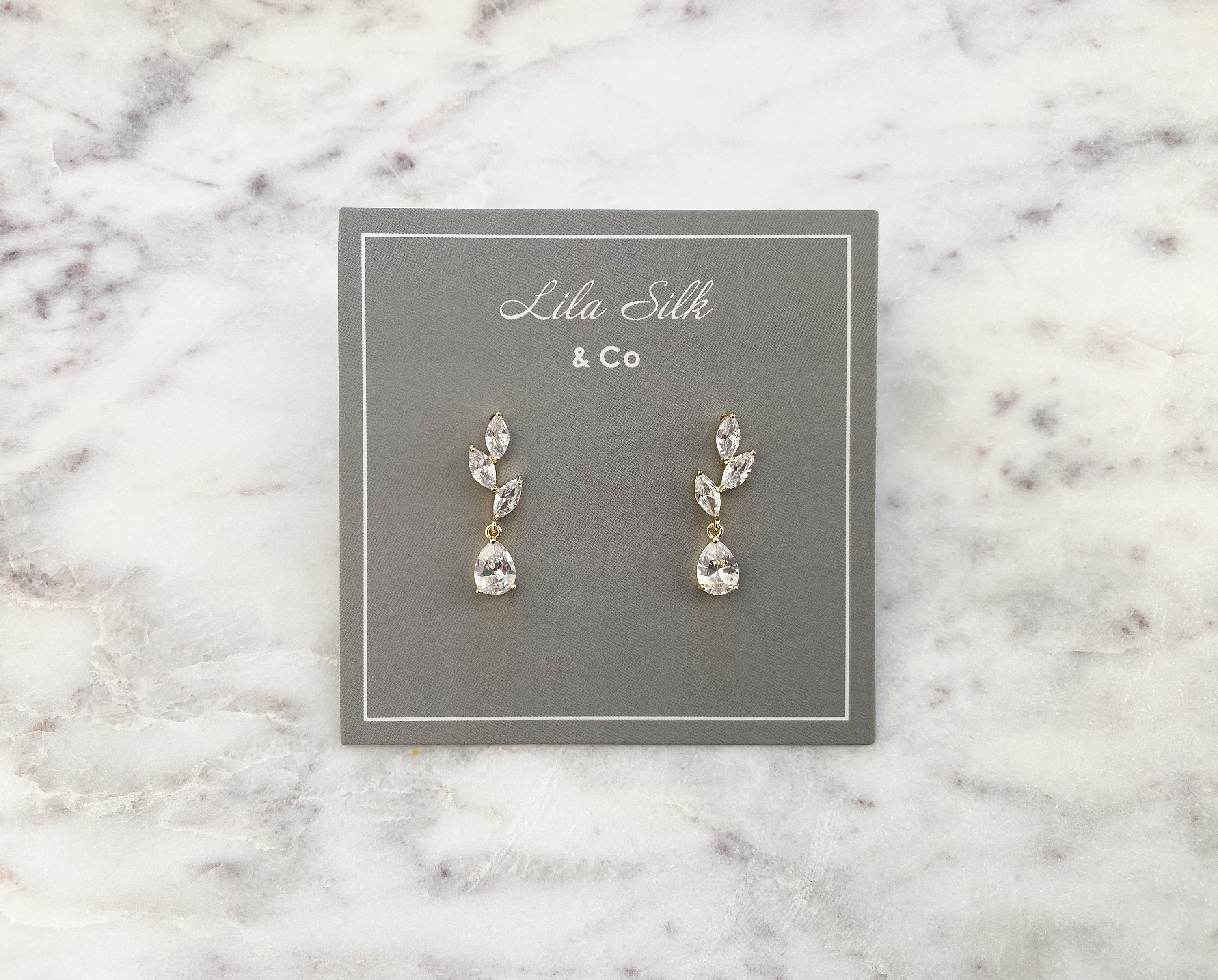 ASTRID Bridal Drop Earrings Crystals Wedding Earrings - Etsy Canada