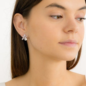 EMERY • Bridal Drop Earrings • Crystals Wedding Earrings • Wedding Luxury Earrings • Sparkle Bridal Earrings • Bridal Earrings