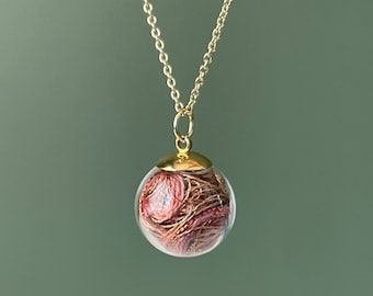 Gold thread pendant necklace with custom floss color options