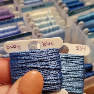 Plastic bobbins for embroidery thread floss