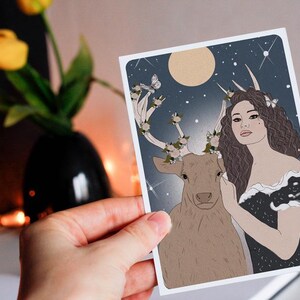 Carte postale Cerf femme - Collaboration avec l'illustratrice Aurélia Mahé
