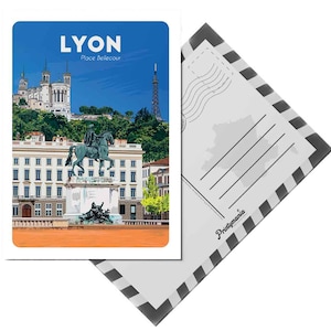 Carte postale de Lyon - Place Bellecour