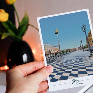 Carte postale de Nice - Place Massena