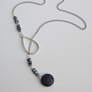Black Lariat Necklace, Black Y Necklace, 21 inch Necklace