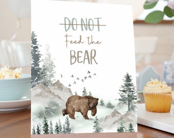 Do not feed the bear Sign, Forest Animals Birthday signs, Bear birthday decorations, Woodland animals Baby shower printables boy - 47H