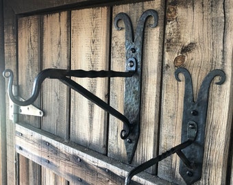 Hand Forged Twisted Wall Hook with Ram Horn Design