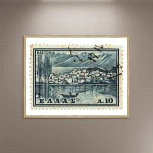 Kastoria und See von Kastoria griechische Briefmarke, Griechenland Briefmarke Poster gerahmt, griechische Mythologie, Kunst Porto, Reiseplakat, Vintage Stempel