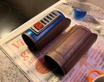 Star Wars Finn Gauntlet and belt buckle