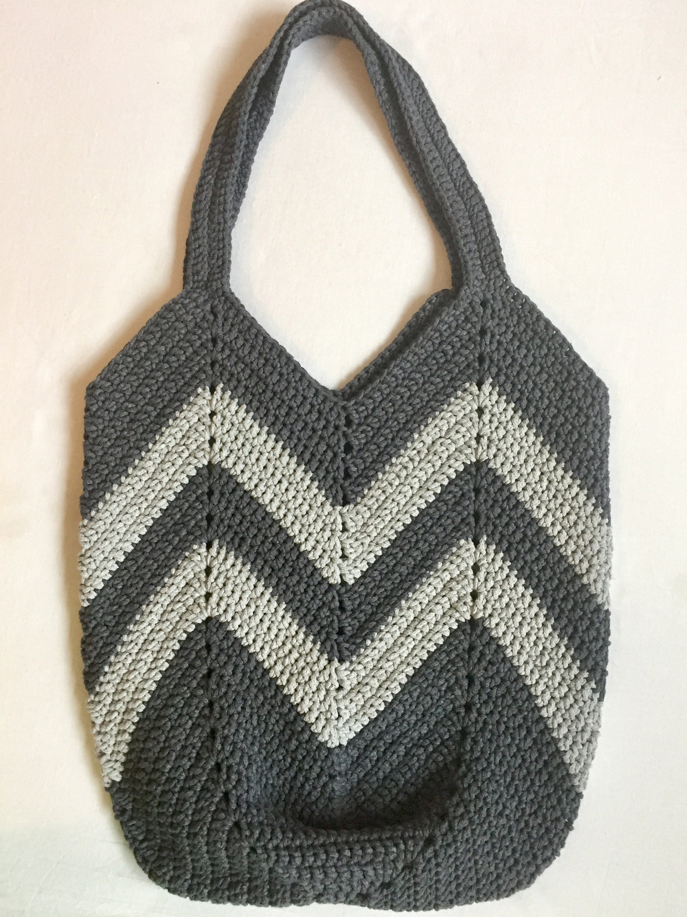 Handmade crochet shoulder bag unique and exclusive. | Etsy