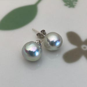 Japanese Akoya Natural Color Pearl Stud Earrings, 9.2–9.7mm, Sterling Silver 925 – Dawn