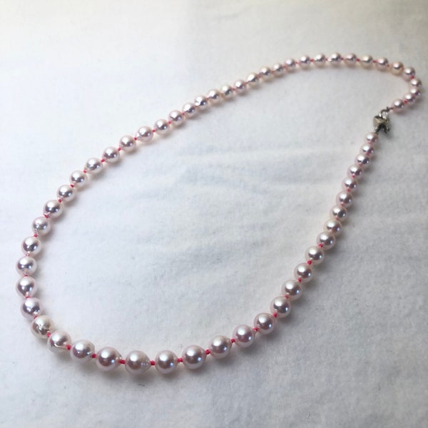 Akoya necklace, 6.0-6.6mm seawater pearls, white-pink toned pearl, not natural color, 48cm, silver 925 clip-type clasp, baroque from Japan.