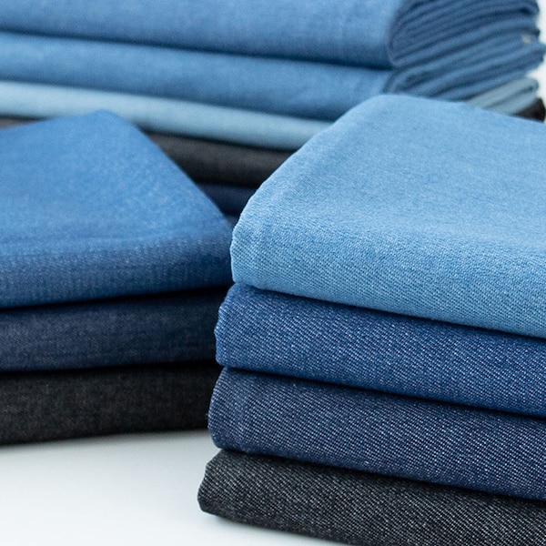Leichter Blauer Jeansstoff, gewaschener Jeansstoff, Fester Farbstoff, Baumwoll denim, Hosenshirt Bekleidungsstoff, Um den halben Meter