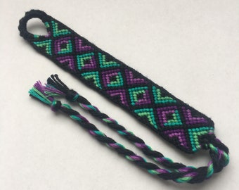 Purple and green diamond shaped unisex friendship bracelet