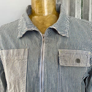Chaqueta vaquera azul y blanca de raya diplomática vintage de los años 90, talla M - OOAK