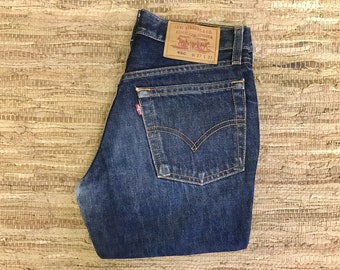 Sale!  Women's Levi's 450 Flared Jeans Sz 30/28 - OOAK