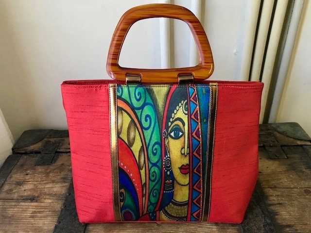 HEENA CREATIONS ALL THINGS SUNDAR - Ethnic Collections of Bags - Travel bag  - Multicolour Small Travel Bag - Price in India, Reviews, Ratings &  Specifications | Flipkart.com